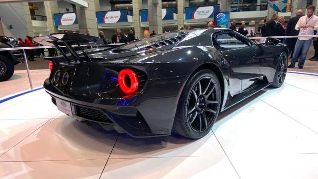 芝加哥车展:新款福特GT液态碳纤维版