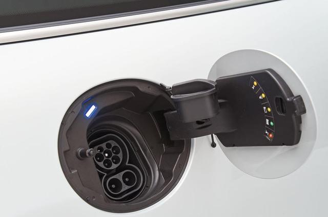 续航不到200公里!MINI电动车卖点在哪——测试MINI Cooper SE纯电动车