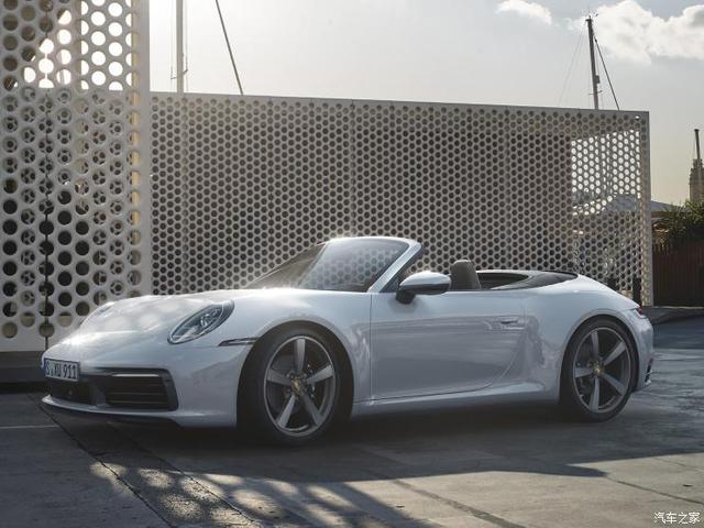 ʱ ʱ911 2020 Carrera 4 Cabriolet 3.0T