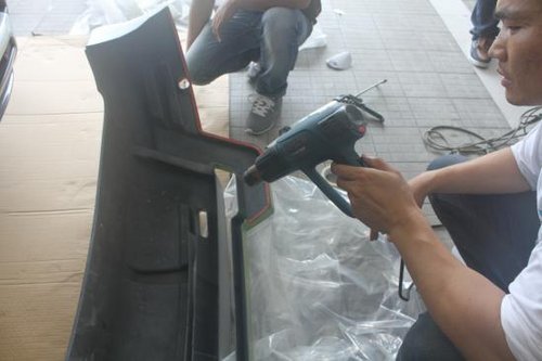 少年派 路虎極光加裝寬體空氣動力套件