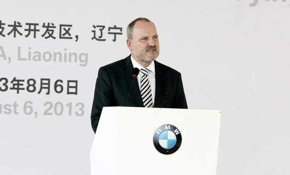 中国籍高管接盘宝马五大区域宝马本土化提速