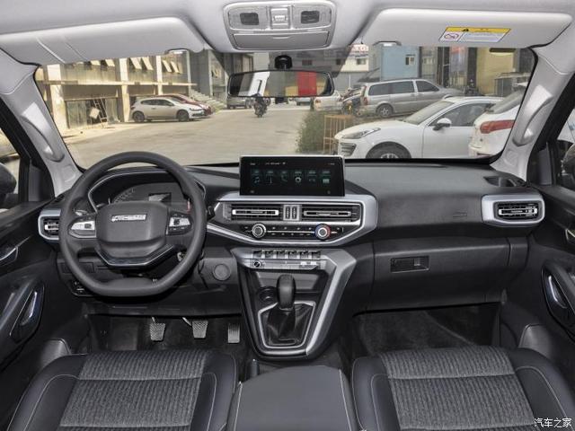 秒变乘用车？ 曝长安凯程F70都市版实车 