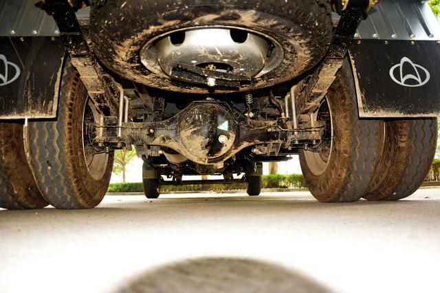 不折不扣的拉货好手 实拍长安神骐T20L