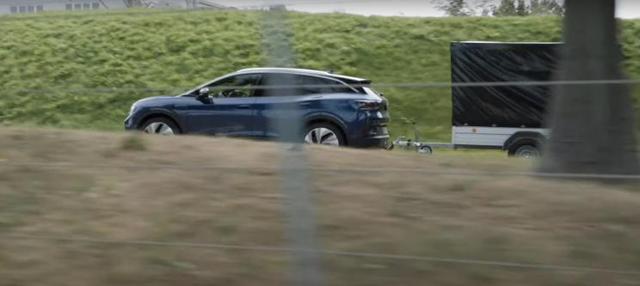 全新电动SUV将亮相 大众ID.4实车图曝光