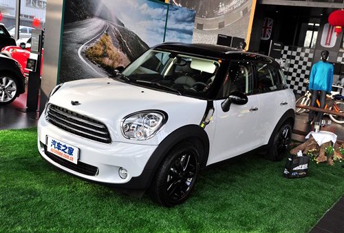 三菱戈蓝/马自达6上市新车导购 保时捷panamera推长轴版 - www.