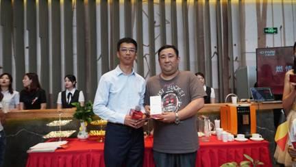 江河·艾迪公园体验中心首映盛典燃情绽放