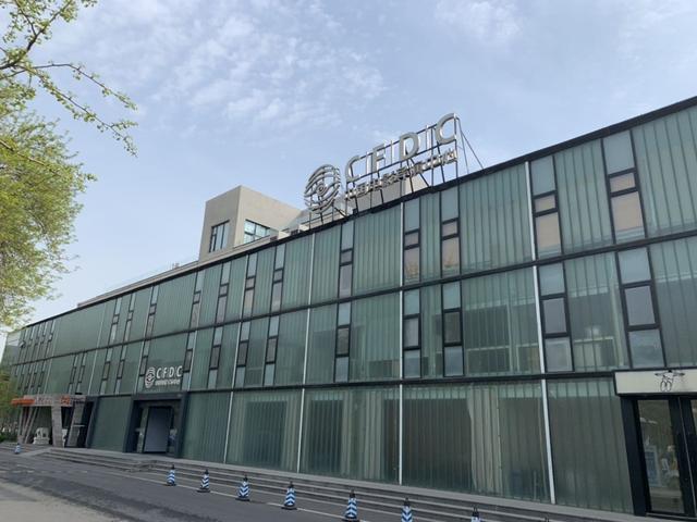 这是北京国际电影节联袂中国电影导演中心的"影·享"沙龙特别策划