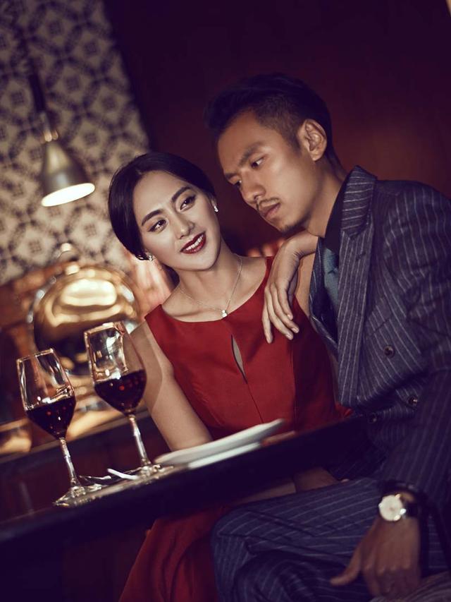 80后北漂藏族青年结婚照走红微信朋友圈