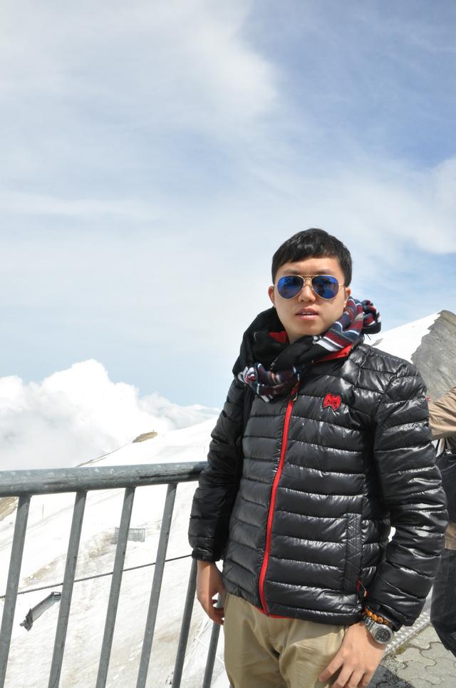 青春因奉献而精彩 各行青年才俊圆梦冬奥组委