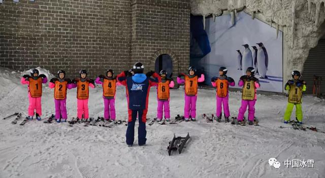 储备新力量 近40人试训自由式滑雪u型场地国家队