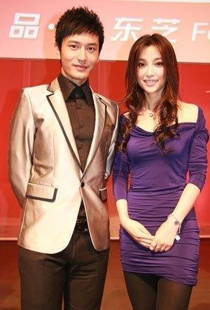 华谊旗下艺人黄晓明,李冰冰 是否续约华谊兄弟?如何看待一姐之争?