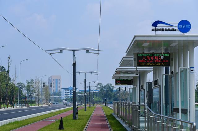 成都有轨电车蓉2号线首开段 有望年底正式开通
