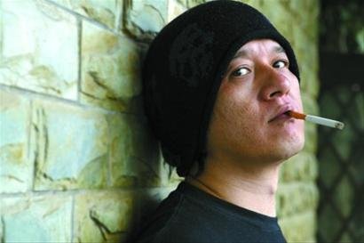 贾宏声被指坠楼前刚从戒毒所出来 曾与父母争执