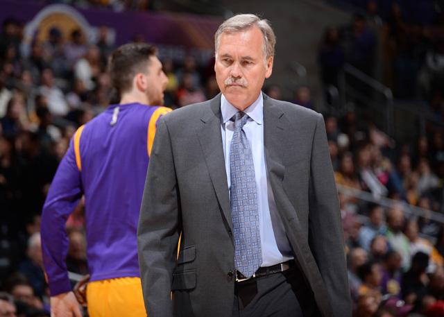 曝火箭将报价德安东尼 或已开始招募助教_nba中国官方网站