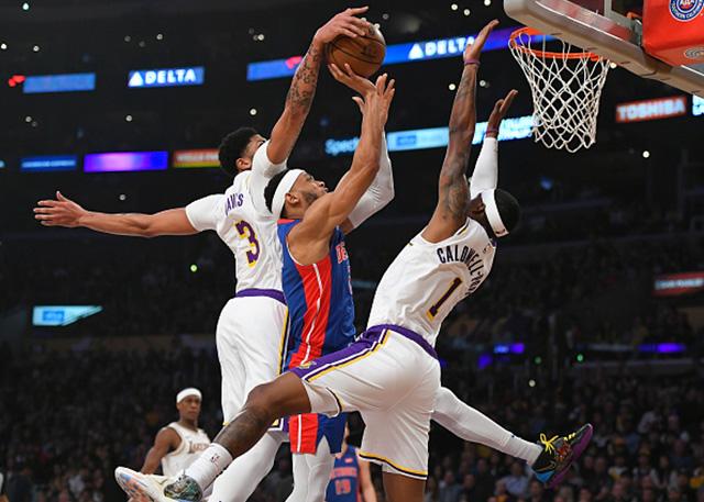 湖人火锅盛宴创造多项盖帽纪录_nba中国官方网站