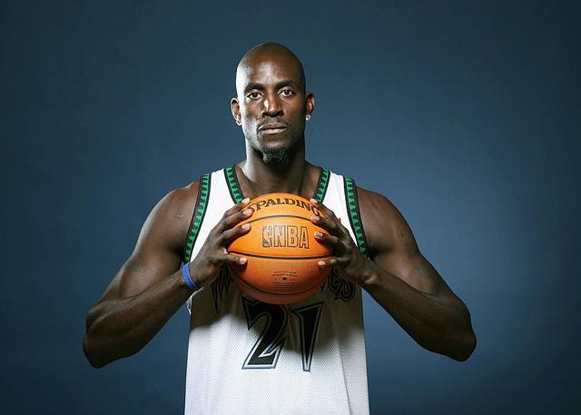 加内特——他的时代里最具影响力的球员_nba中国官方网站