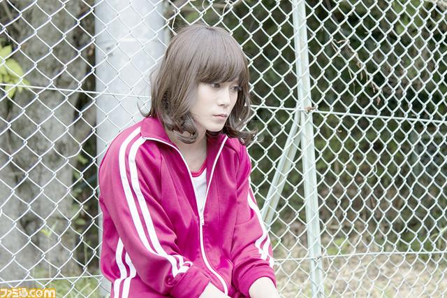 玉城裕规女装出演《电锯少女》真人电影