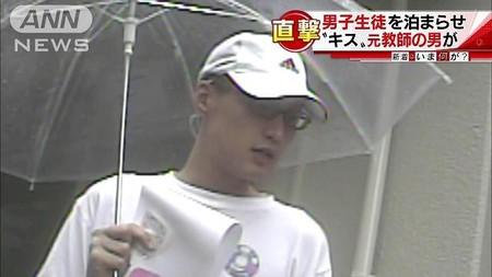 少年,给你看个宝贝!日本老湿竟把男学生的身体弄坏了