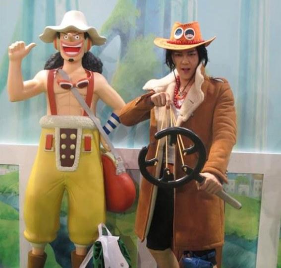 汪东城cos艾斯现身海贼狂欢祭 高颜值神还原