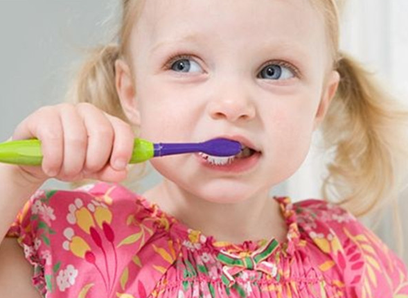 刷牙恶心的最常见6个原因 既然包含了打呼噜