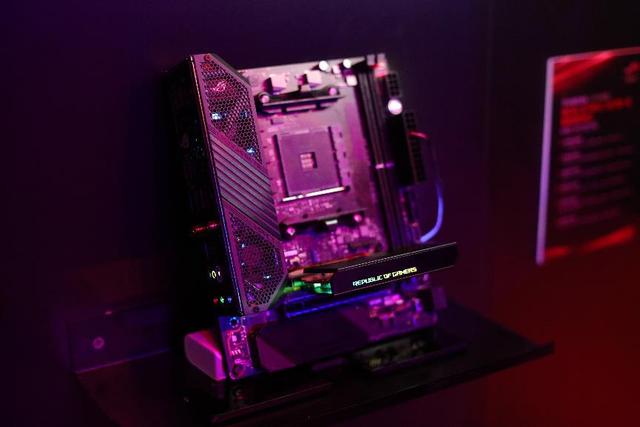 华硕X570主板领衔 ROG新品发布会竞力狂飙