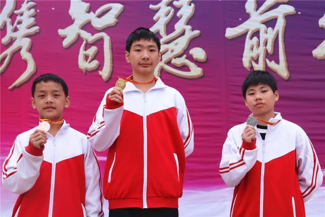 重庆市云阳盘石中学校第六届体育科技文化艺术节圆满落幕