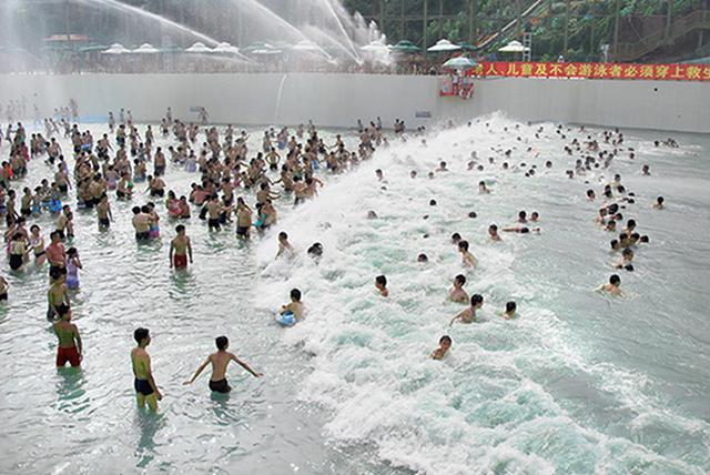 今日重慶歡樂水魔方水上樂園盛大開園