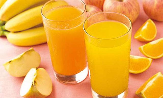 鲜榨果汁婴幼儿不宜多喝 一岁内宝宝最好不要常喝