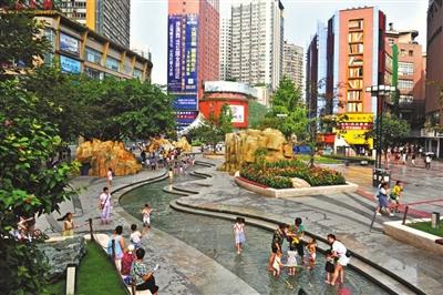 主题景观助推商圈提档升级 三峡商圈成网红新景点