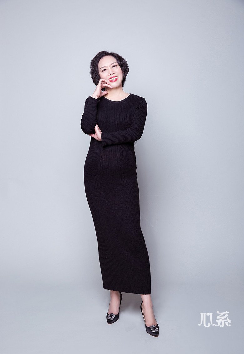 妈妈拍艺术照年轻20岁·新闻中心·移动终端组_腾讯·大渝网