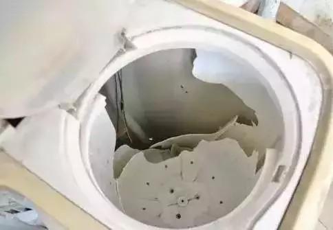 威力堪比鞭炮 羽绒服这样洗真会爆炸