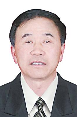 村支書帶領村民種植大棚蔬菜 人均年收入最高漲100倍