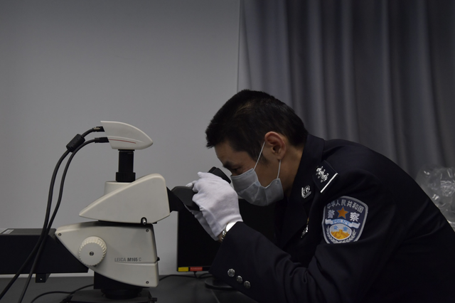 长寿公安刑警支队民警何涛刑侦案件的突破手