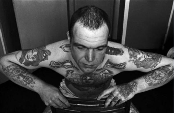 俄罗斯监狱黑帮纹身图鉴