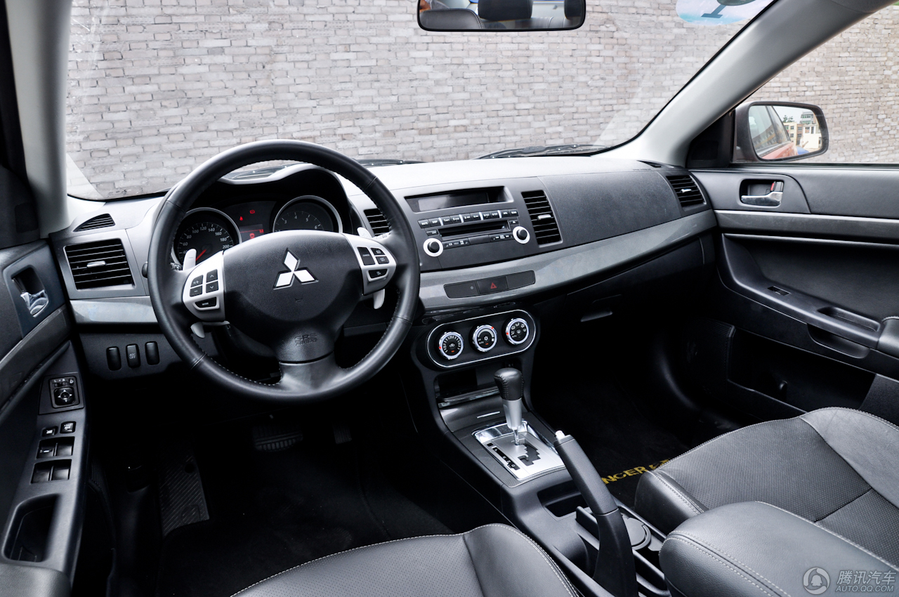 东南三菱翼神最高享22000元购车补贴