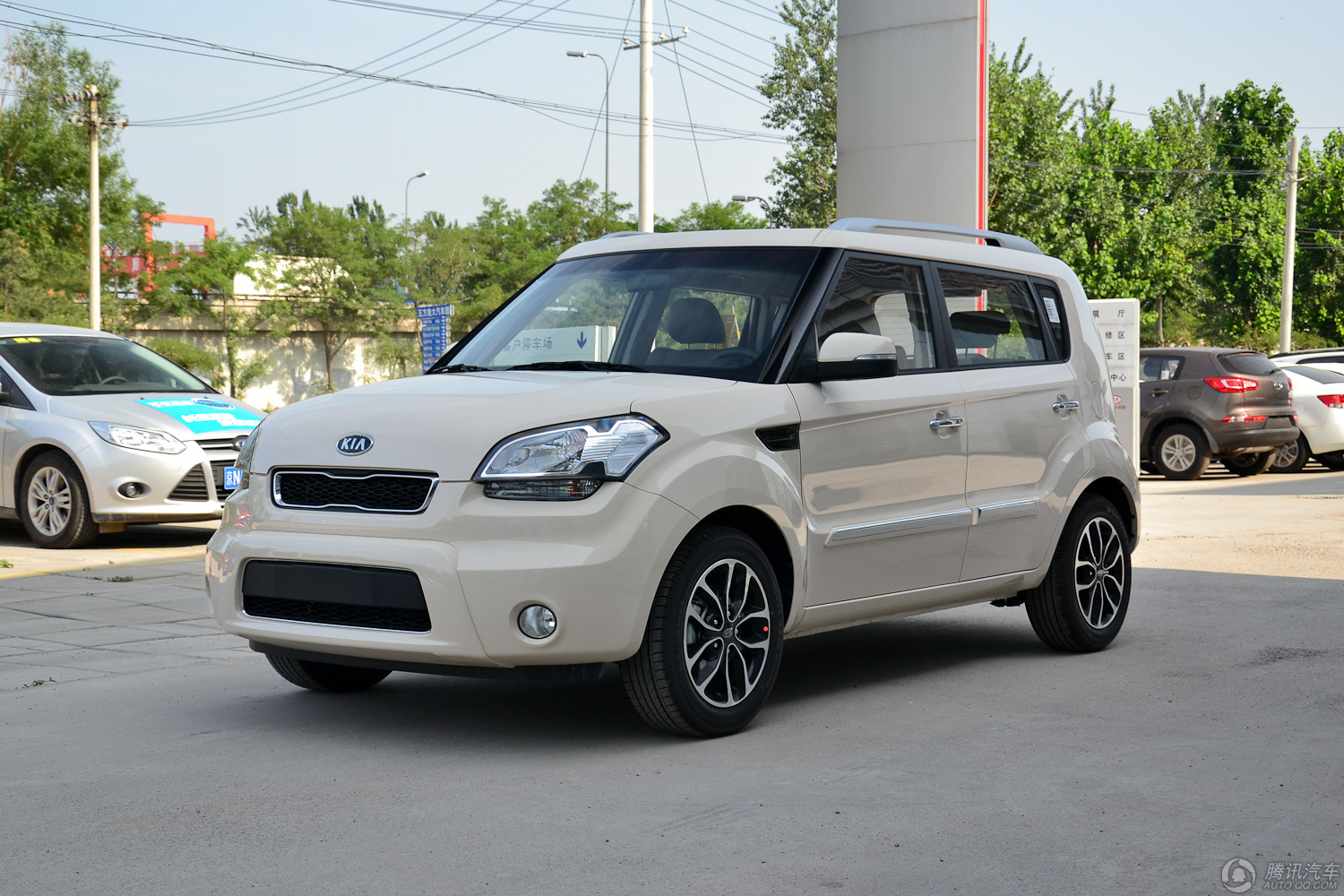 [腾讯行情]上海起亚秀尔最高优惠2.4万元