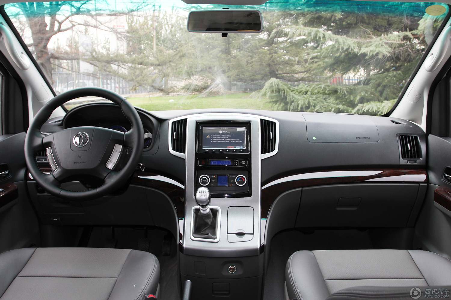 2014款 东风风行cm7 2.4l mt行政型