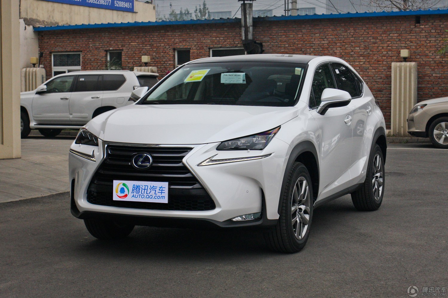 2015款 雷克萨斯nx 300h cvt全驱 锋致版