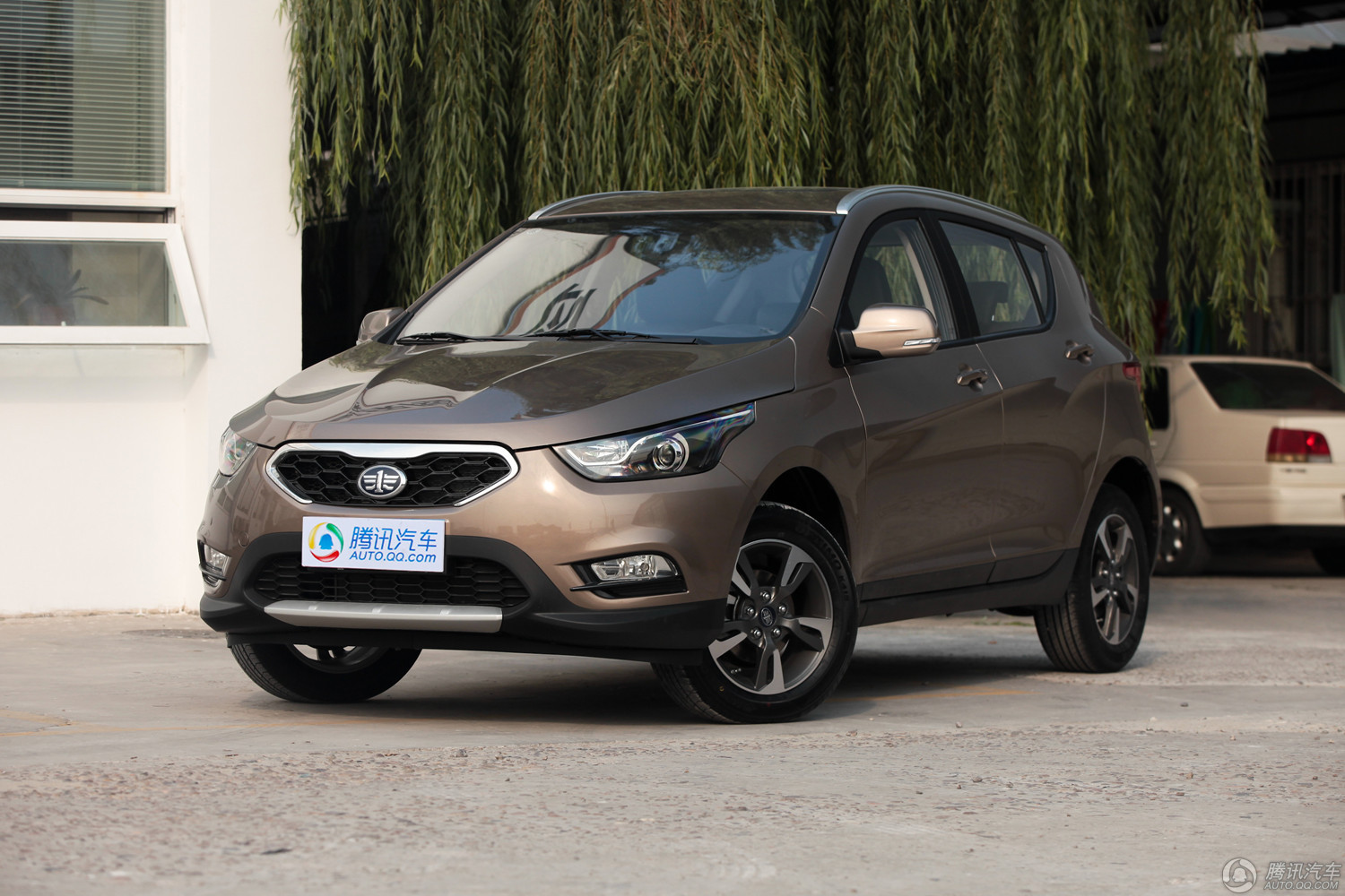 2016骏派d60价格超低折扣 现车充足 促销最底