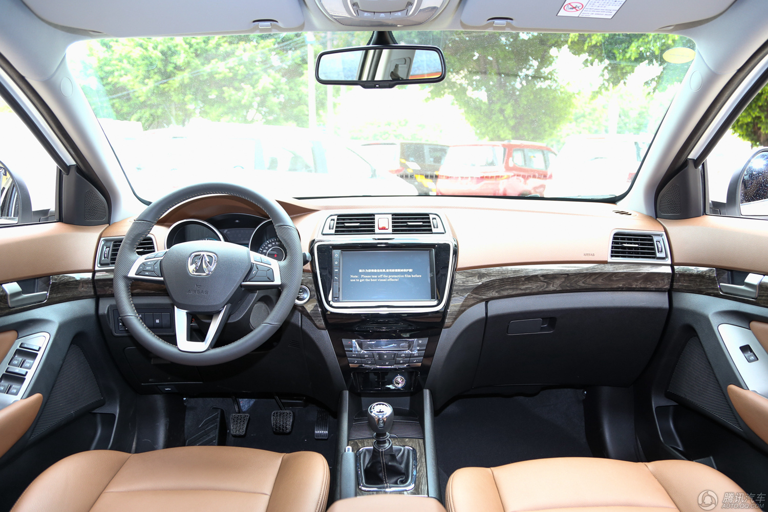 腾讯行情上海北汽威旺s50最高优惠015万元