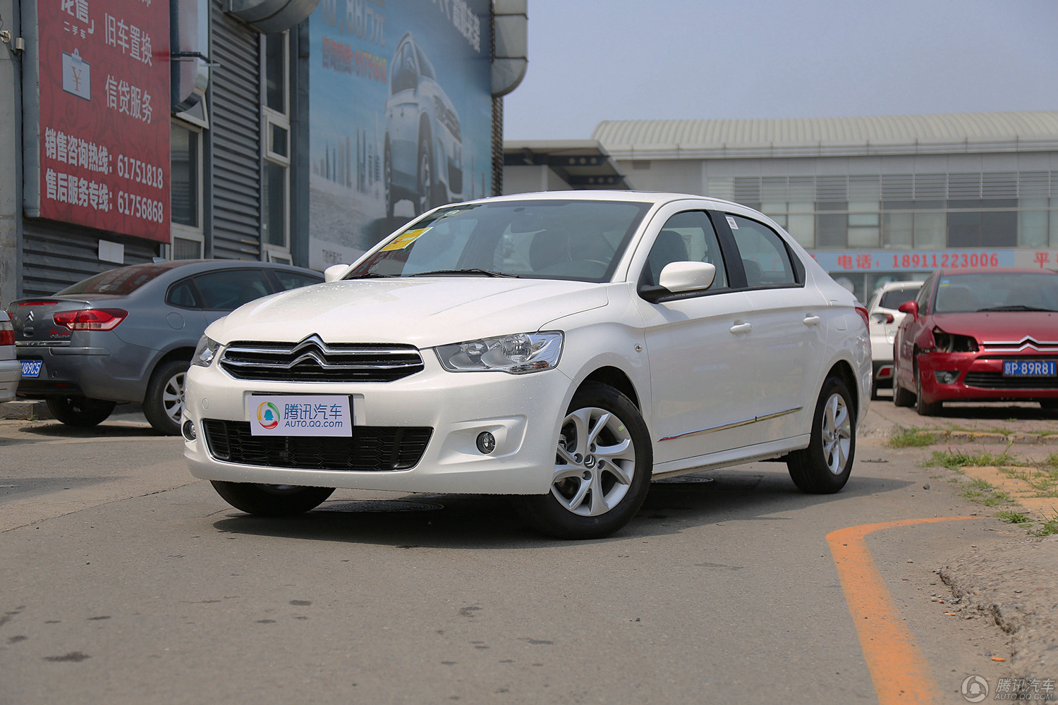 全新爱丽舍外观全新爱丽舍内饰全新爱丽舍细节更多详情请咨询相关经销