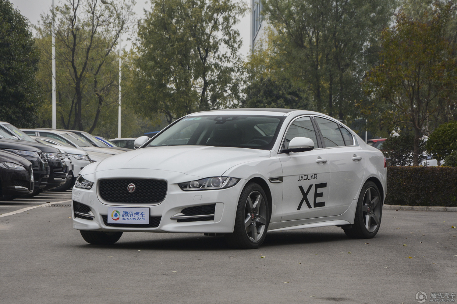 捷豹xe外观捷豹xe内饰捷豹xe细节更多详情请咨询相关经销商经销商名称