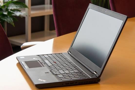 但是如果你是一位专业的工作人员,thinkpadp50可是一台不错的移动工