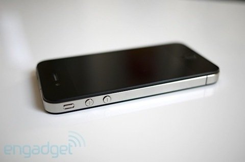 港版Apple苹果iPhone 4代智能手机16GB，3900元