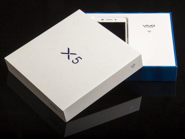 iPhone 6爽約 藍寶石屏幕還有指望嗎?