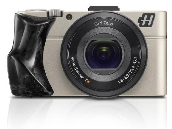 哈苏新款卡片机售1.47万元 索尼同款仅4000元