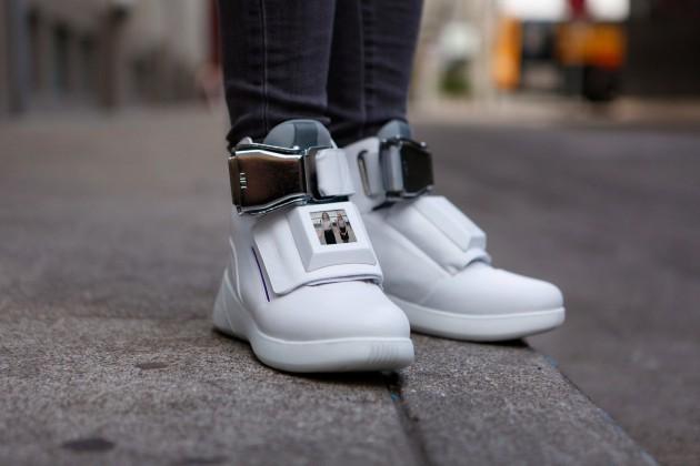 看看头等舱科技运动鞋什么样