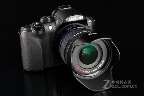 aps-c画幅单电相机 三星nx11仅售3200元