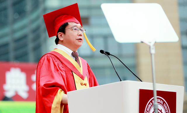 华东师范大学校长陈群:踏实低调 仰望星空