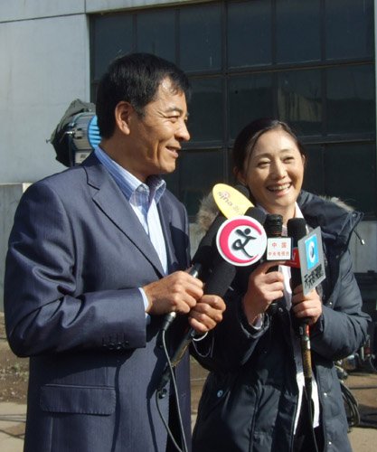 《朋友一场》探班 娟子刘威互谈育儿经验